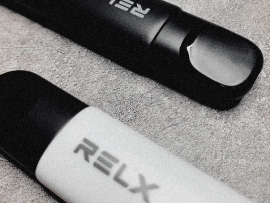 抽三年悦刻的肺会变成什么样？胸闷你会吗？